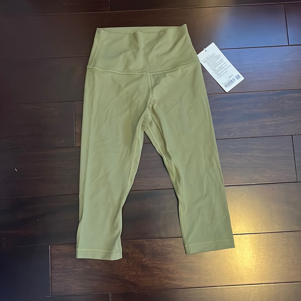 Lulu Lemon Align Cropped Green Leggings